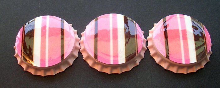 Set of 4 Retro Pink And Brown Prints Bottle Caps Great For Scrapbooking, Hair bows, Necklaces