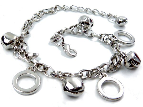 B0004 - Jingle Bracelet