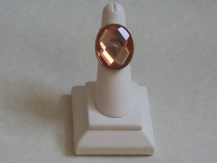PEACH CRYSTAL RING W/ GOLD SETTING, SIZE 5.5-6