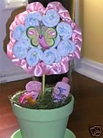 ADORABLE DIAPER DAISY!!! Perfect for Baby Showers!!!!!