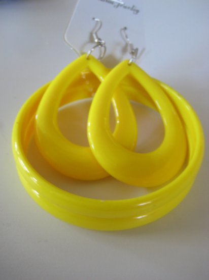 Yellow Bangles & Earring Set