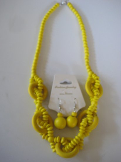 Yellow Intertwining Bead Necklace & Earring Set
