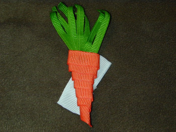 Easter Carrot clip