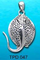 PENDANT - Spotted Rays