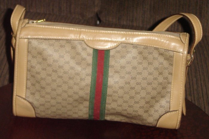 Gucci Monagram Shoulder Bag