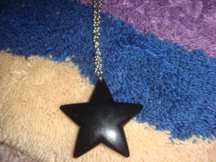 Black star long necklace