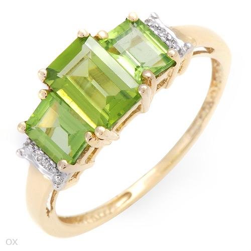 1.91ctw Peridot & Diamonds Ring! Appraised for $370!