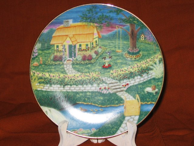 Linda Undermehr Signed Country Cottage Plate