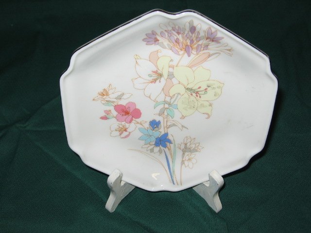 Iris Plate