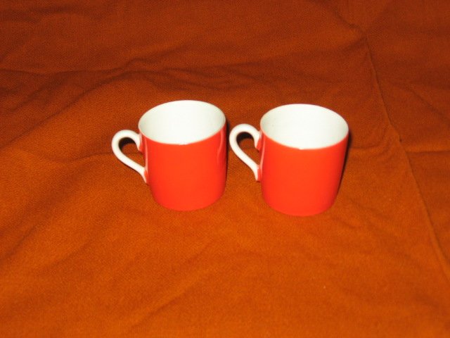 Miniature teacups