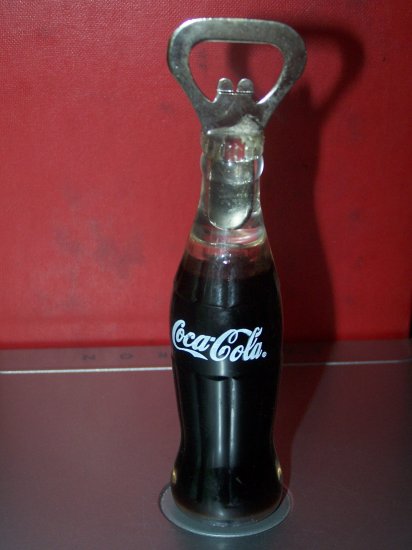 Coca Cola bottle opener/magnet