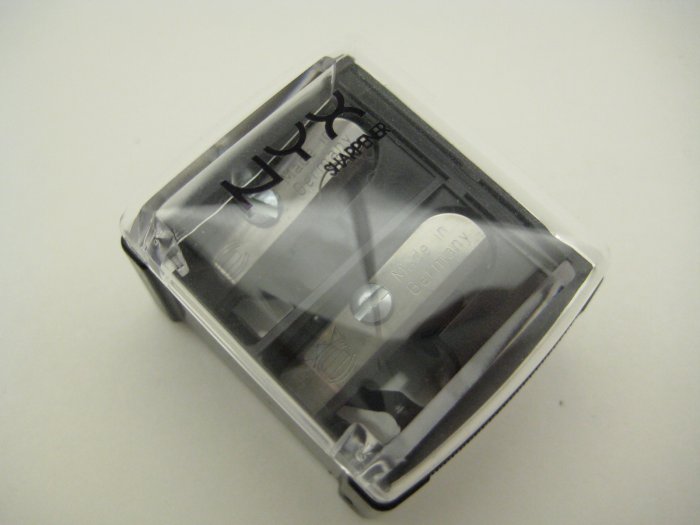 NYX PENCIL SHARPENER