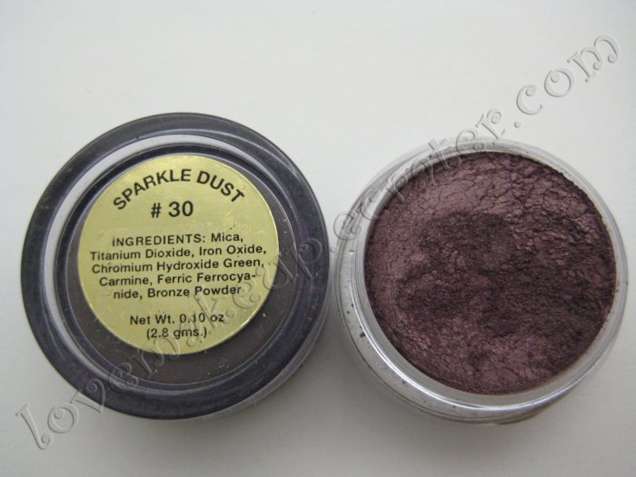 La Femme SPARKLE DUST #30 WINE (Comparable to Napoleon Perdis and MAC)