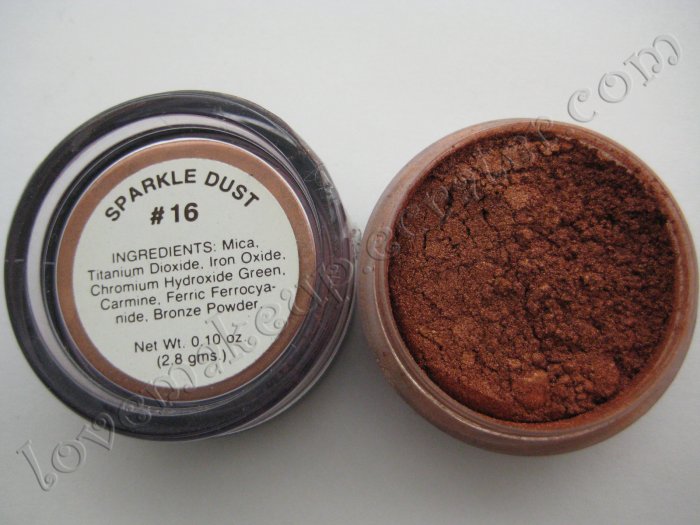 La Femme SPARKLE DUST #16 COPPER (Comparable to Napoleon Perdis and MAC)