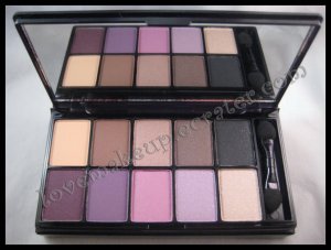 Eyeshadow Palette on Nyx 10 Color Eyeshadow Palettes Runway Collection   07 Versus