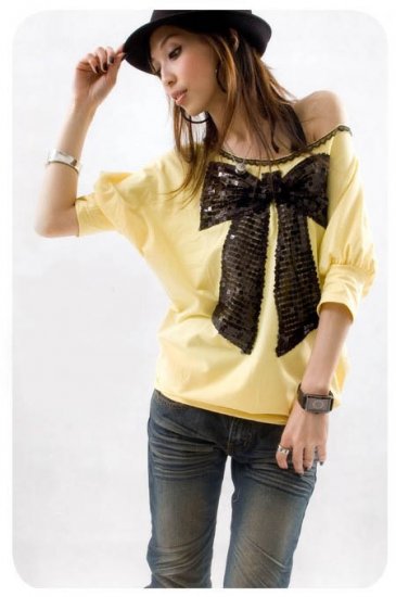 ML 8036 White big ribbon(sequins) top