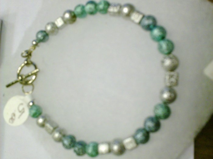 Shimmering Beads Blue, Green, and white bracelet