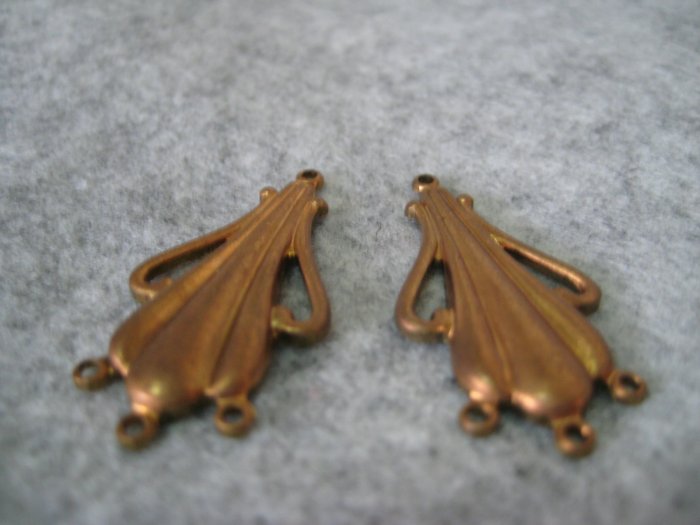 Filigree, 33mmx16mm, 1 pair