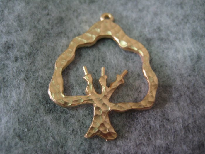Tree Charm, Matt Gold, 24mm x 31mm