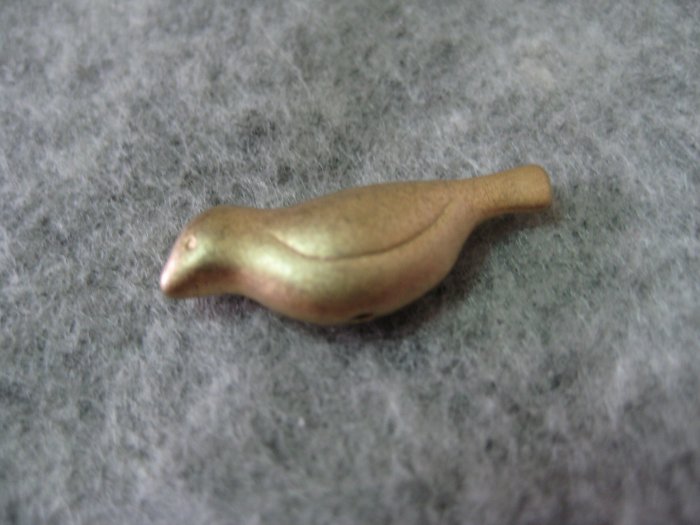 Bird Charm, Matt Gold, 22mm x 8mm