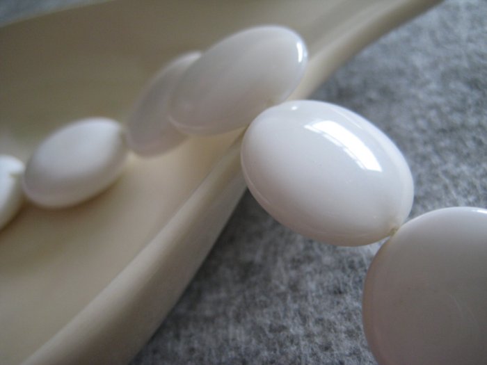 White Agate Beads, 1strand (10pcs)