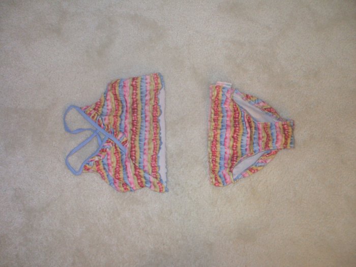girld swim suit
