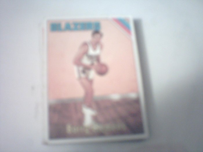 19 Barry Clemens Basketball Cards.