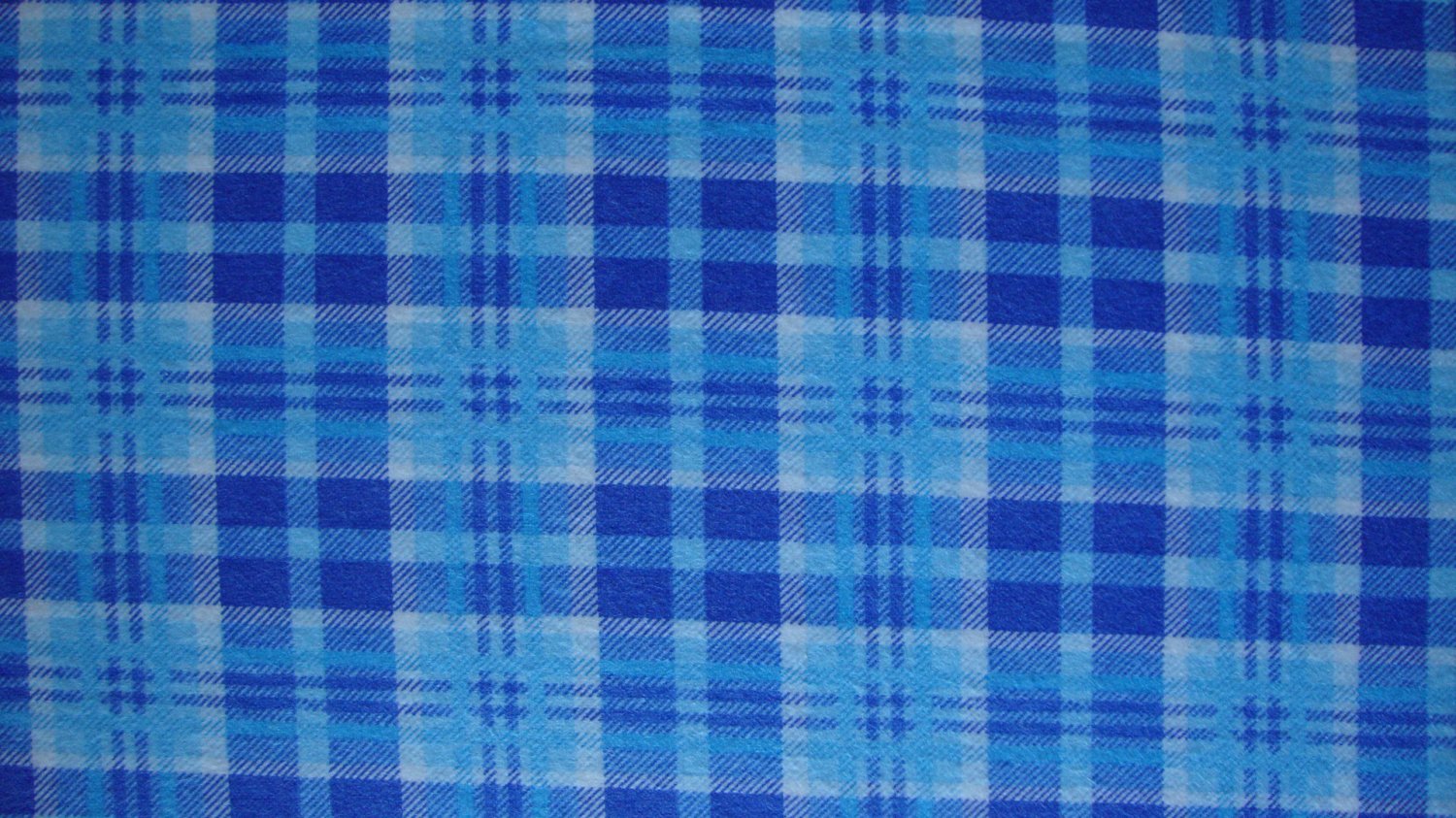 3/4 Yard Blue & White Plaid Cotton Flannel Fabric Bolt End by Marcus Brothers