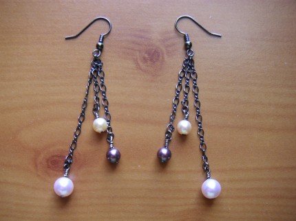 Elegant Swarovski Pearls in Cream, Pale Pink and Purple