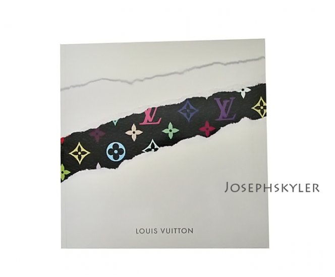 LOUIS VUITTON 2004 FALL CATALOGUE