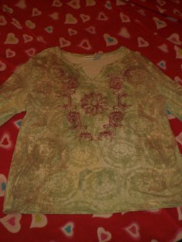 Plus Size Cherokee 3/4 sleeve top - XL