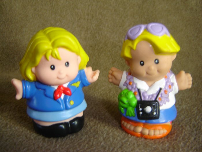 1998 Fisher Price Little People Airplane Pilot Flight Attendant Tourist Passenger Newer FP LP