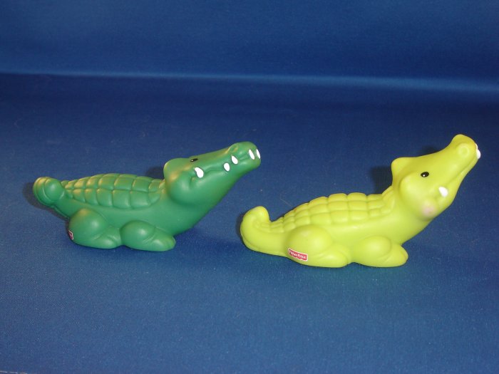 SOLD Fisher Price Little People Male Female Alligators For Noahs Ark Set Newer FP LP