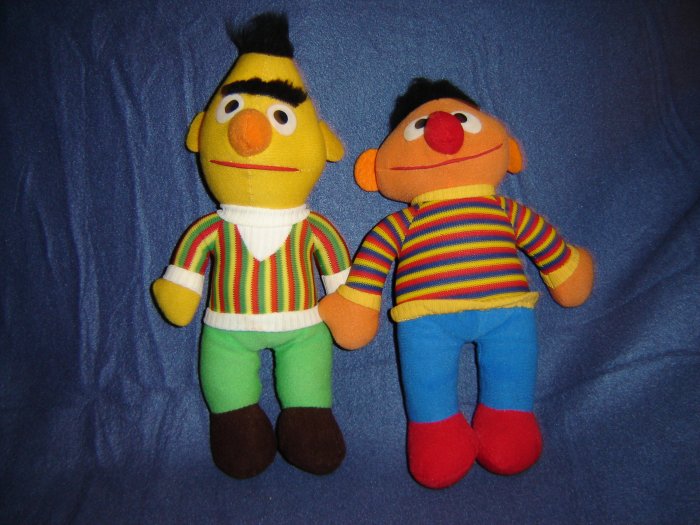 Sesame Street Ernie And Bert Cloth Rag Dolls By Knickerbocker