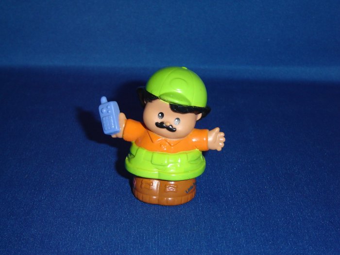 2001 Fisher Price Little People Zoo Keeper In Green and Orange Cell Phone Newer FP LP
