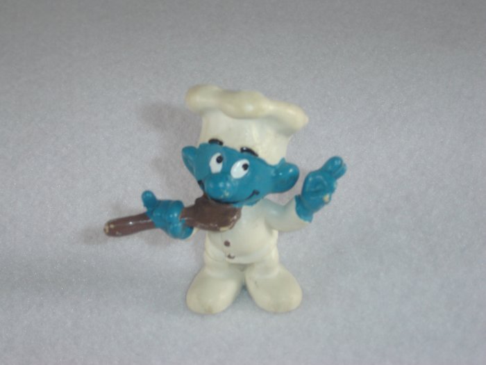 Vintage 1979 Chef Smurf With White Chef Hat and Brown Wooden Spoon 20042 Schleich PVC