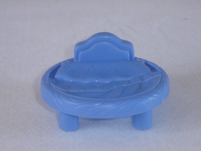 2003 Fisher Price Little People Blue Round Circular Bed Lil Kingdom Castle Newer FP LP