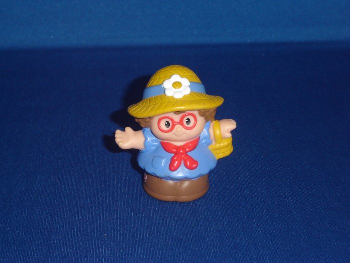 2003 Fisher Price Little People Maggie Girl Purple Dress Basket and Hat Newer FP LP