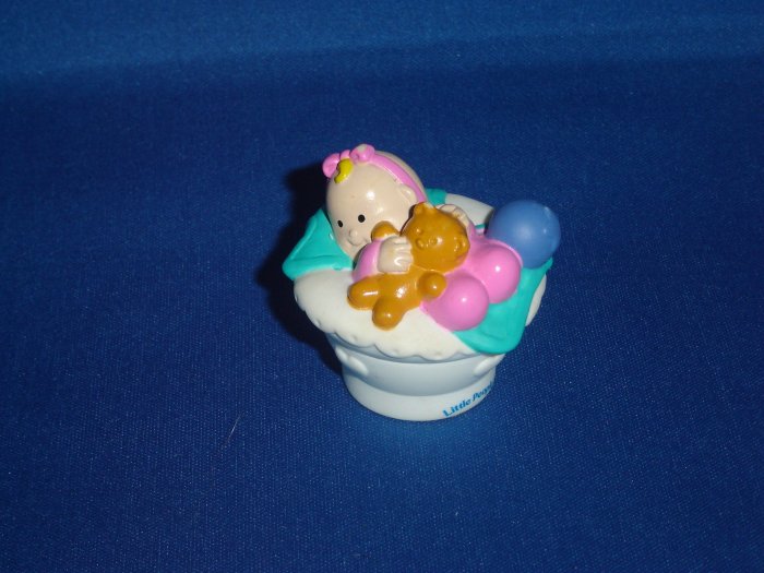 2001 Fisher Price Little People Baby For Sweet Sounds Play House in White Basket Newer FP LP