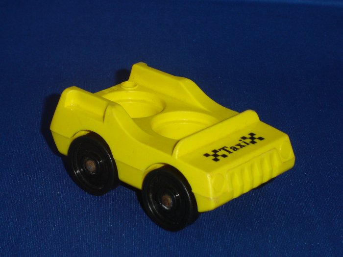 Vintage Fisher Price Little People Play Family Main Street Yellow Phone Taxi 2500 From 1986