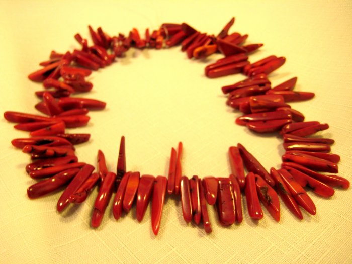 Sponge Coral Banch 15.5" bracelet of Loose Beads