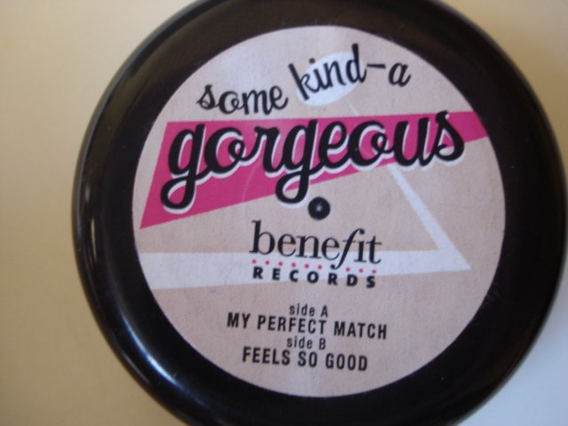 Benefit Some Kind-a Gorgeous SAMPLE