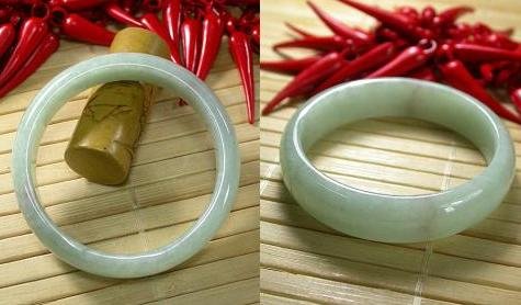 China real Hetian jade bracelet quality A