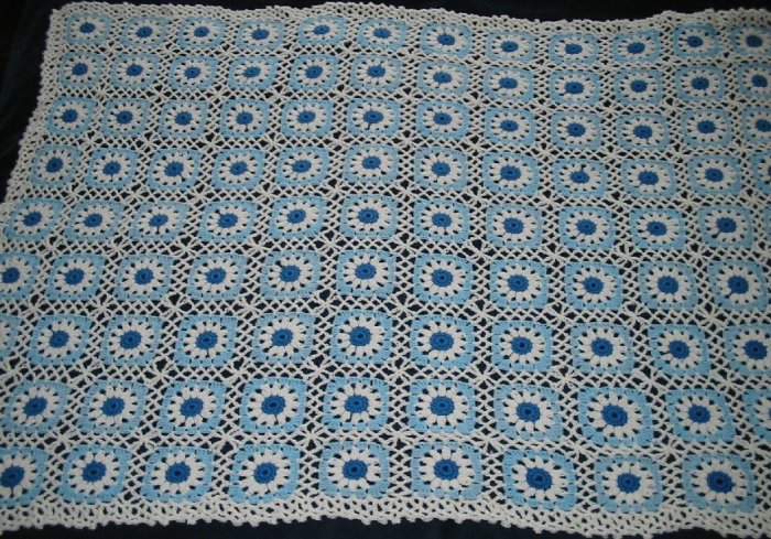 New Hand Crocheted Flower Afghan (item # AL0003) approx. 50 in. x 70 in., 100% Acrylic, Machine Wash