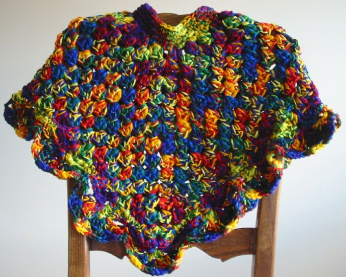 New Handmade Girls Scalloped Poncho sz 4-7 (item# PC0004), Mexicana, 100% Acrylic, Machine wash