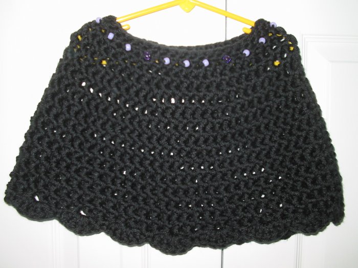 New Hand Crocheted Girls Capelet, black size 4-6 (item # PC0009), 100% Acrylic, Machine wash