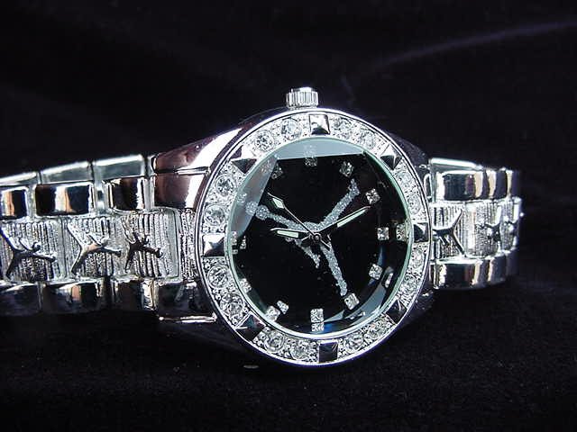 Paved B-BALL AIR - black background Watch