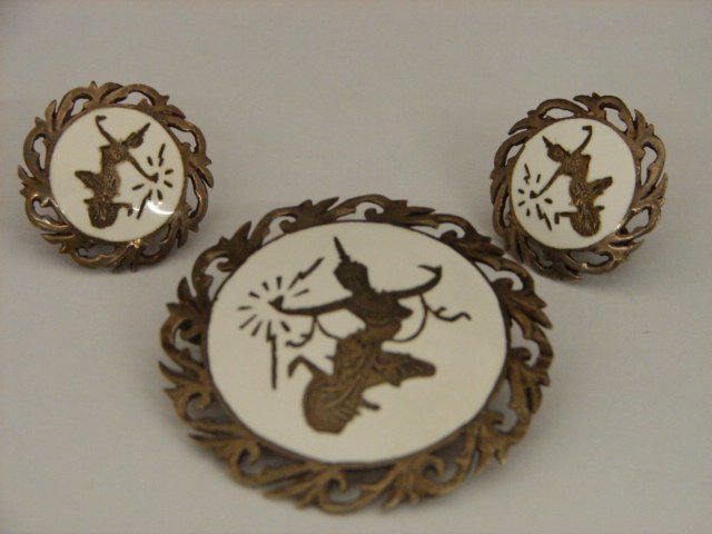 Siam Silver White Enameled Pin & Earrings Set