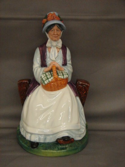 Royal Doulton HN2728 Rest Awhile Lady Figurine