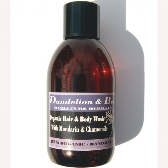 Organic hair and body wash with mandarin and chamomile